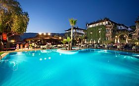 Club Titan Hotel Ultra All Inclusive